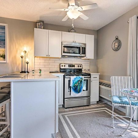 Modern Studio With Balcony About 1 Mi To Lake Lure! Buitenkant foto