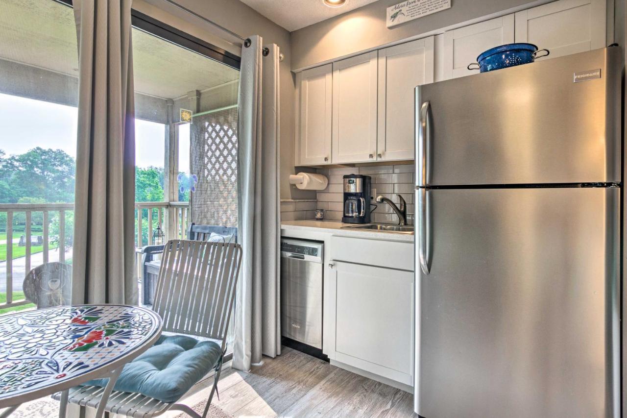 Modern Studio With Balcony About 1 Mi To Lake Lure! Buitenkant foto